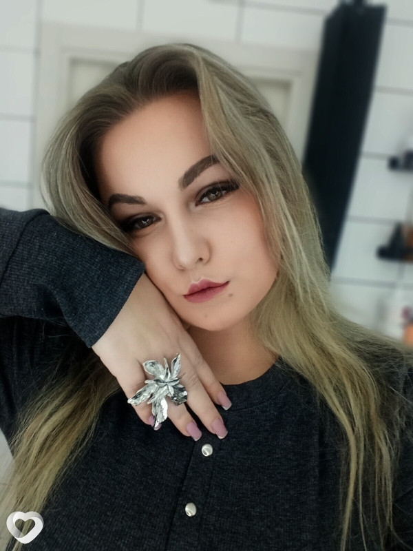 Полина, 25, Ярославле — анкета №1721524