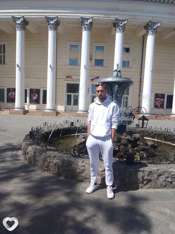 Олег, 25, Чите — анкета №1721649
