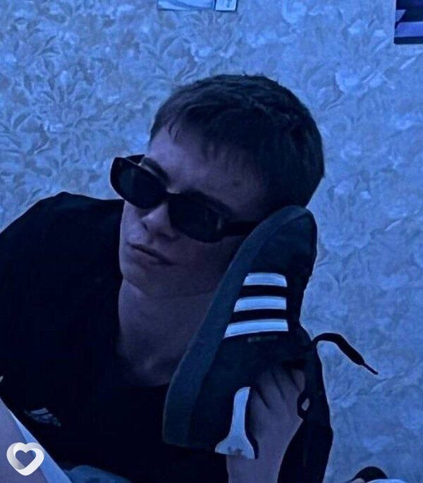 Владимир, 21, Симферополе — анкета №1722848