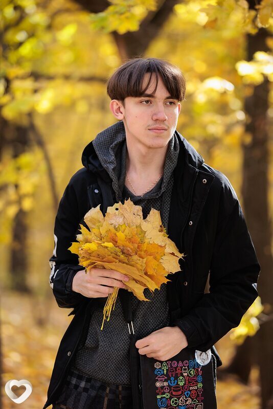 Максим, 20, Саратове — анкета №1722966