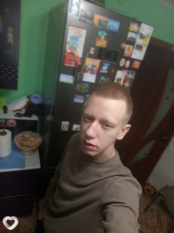 Андрей, 20, Москве — анкета №1723601