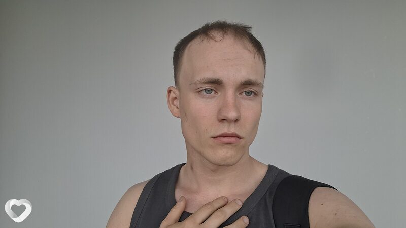 Максим, 19, Москве — анкета №1723387
