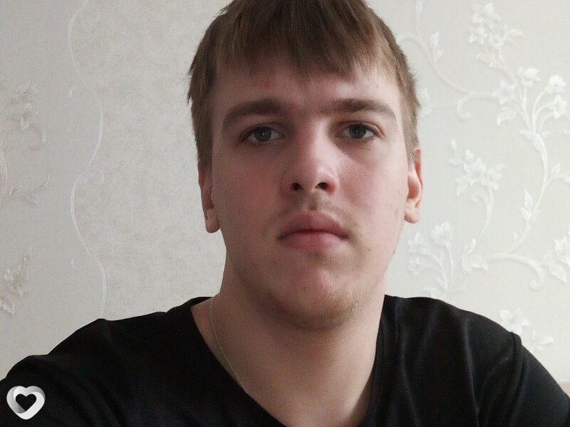 Евгений, 19, Новосибирске — анкета №1724342