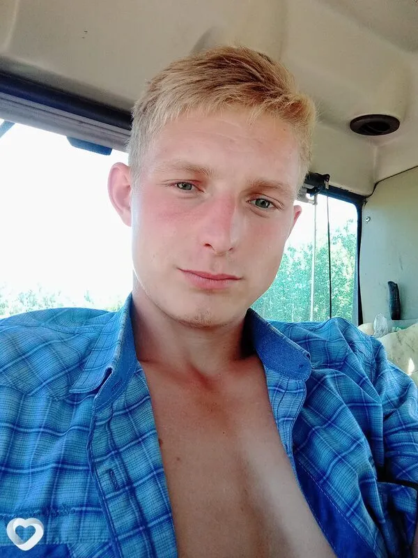 Владимир, 24, Барнауле — анкета №1725488