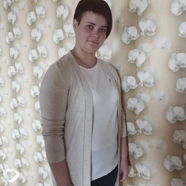 Елена, Поставы
