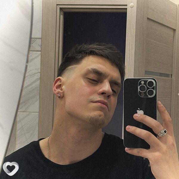 Евгений, 24, Москве — анкета №1725744