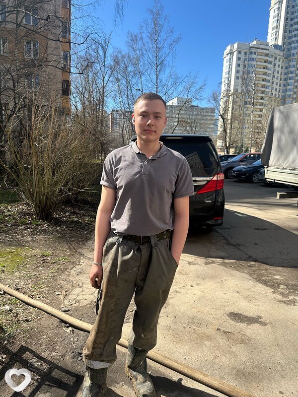 Виталий, 21, Москве — анкета №1726414