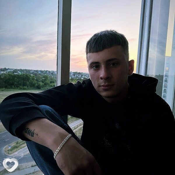 Николай, 22, Витебске — анкета №1726595
