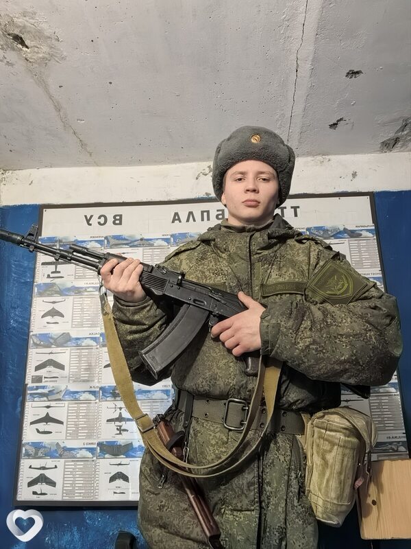 Даня, 22, Новошахтинске — анкета №1727940