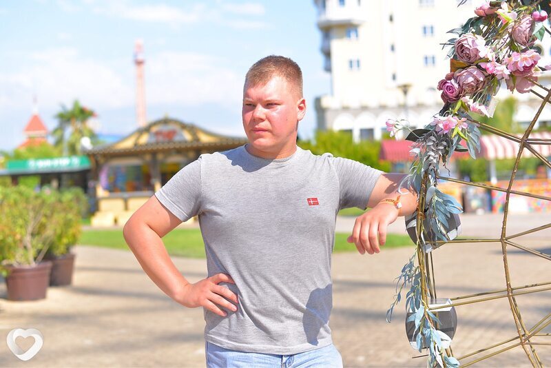 Виталий, 26, Москве — анкета №1728869