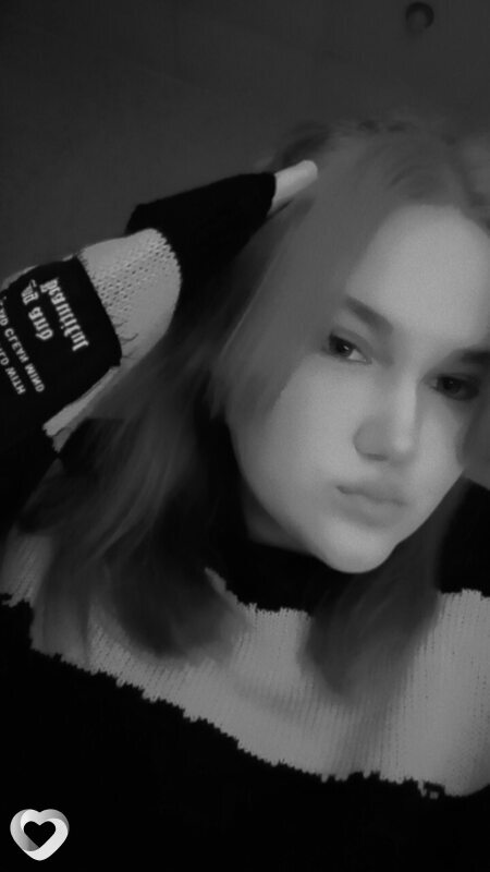 Диана, 21, Омске — анкета №1730152