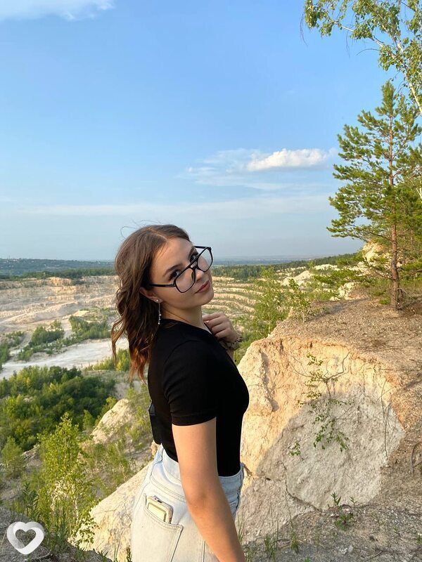 Люба, 26, Санкт-Петербурге — анкета №1730880