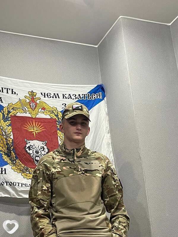 Павел, 21, Москве — анкета №1730983