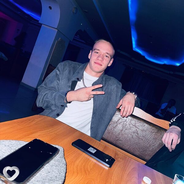 Кирилл, 20, Челябинске — анкета №1731368