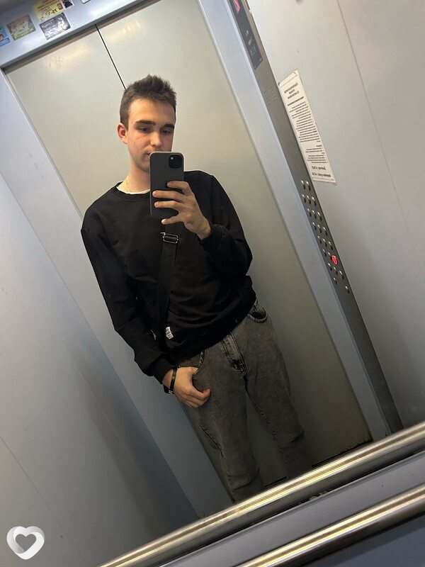 Сергей, 23, Кирове — анкета №1731446