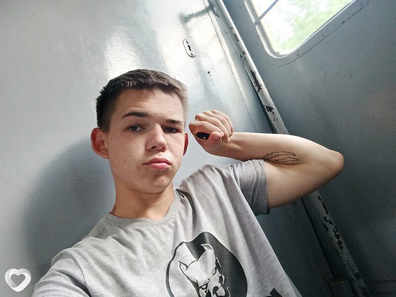 Александр, 20, Дрогичине — анкета №1731621