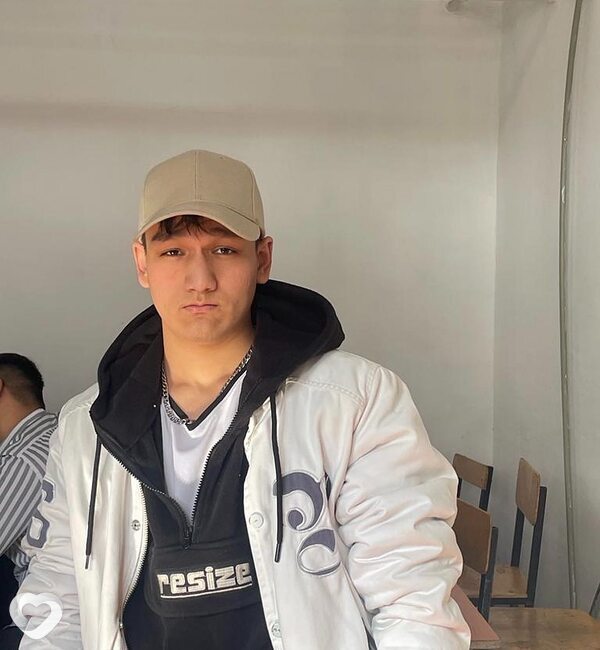 Айдос, 23, Алматы — анкета №1731750