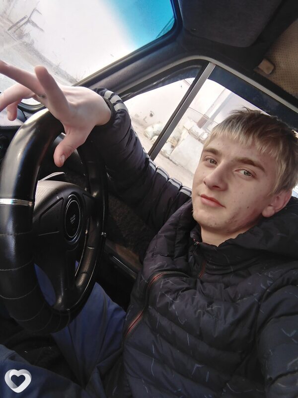 Андрей, 24, Кемерове — анкета №1731795