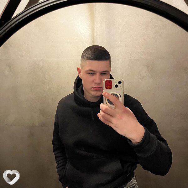 Вова, 22, Краснодаре — анкета №1733088