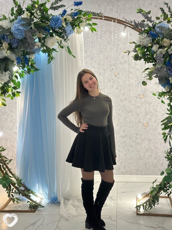 Таня, 20, Киеве — анкета №1732829