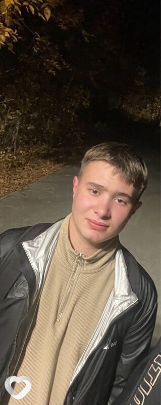 Владимир, 21, Оренбурге — анкета №1732847