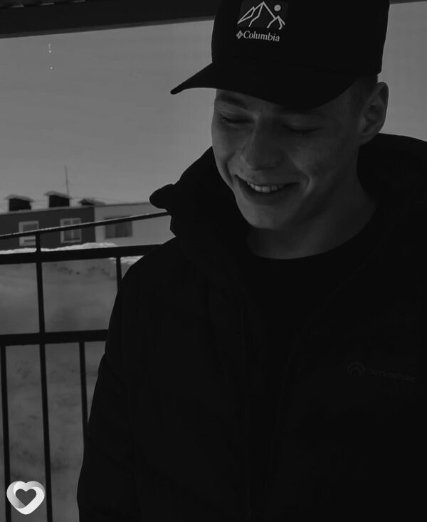 Дмитрий, 23, Петропавловске-Камчатском — анкета №1733022