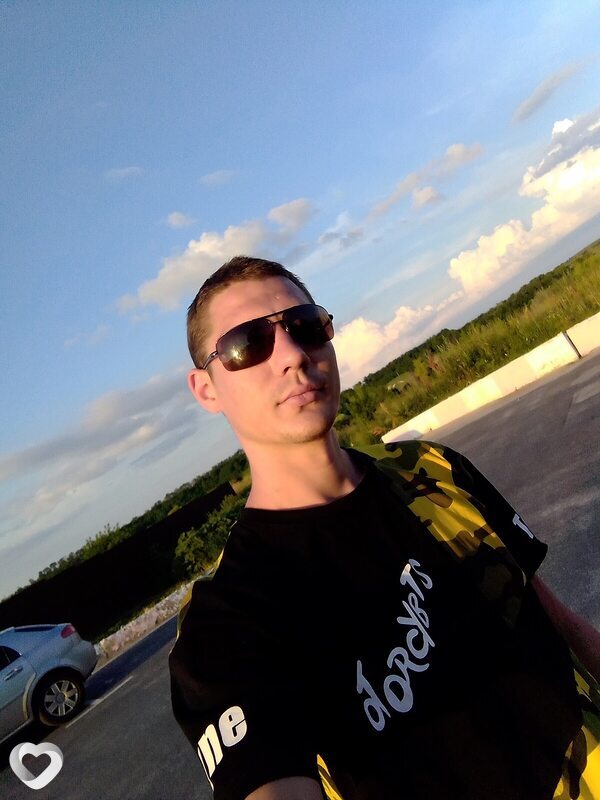 Дмитрий, 29, Белгороде — анкета №1733371
