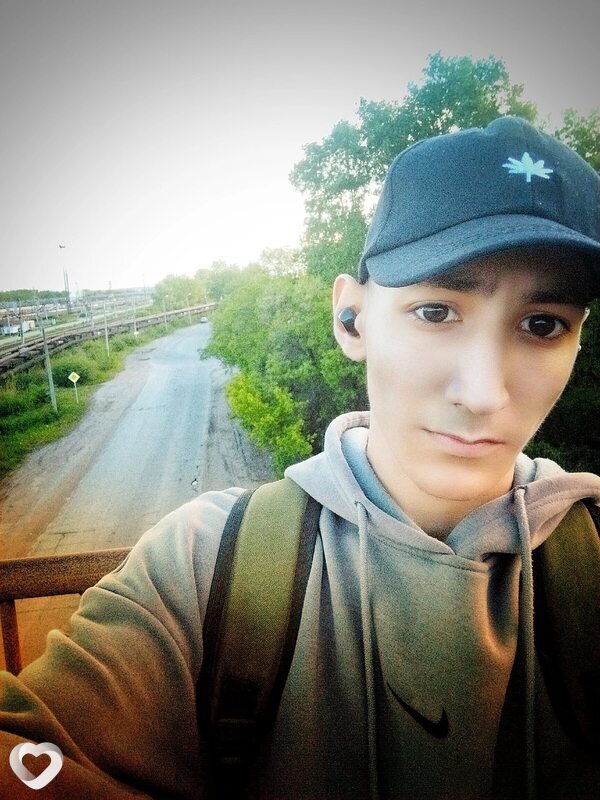 Даниил, 20, Хабаровске — анкета №1735353