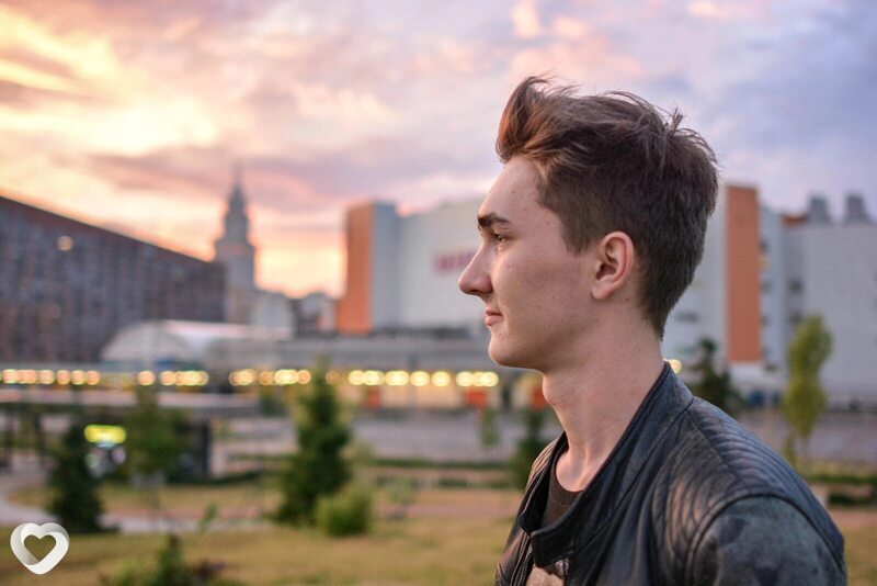 Илья, 22, Москве — анкета №1735733