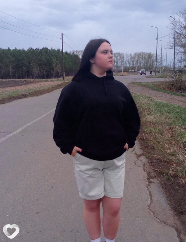Дарья, 21, Бийске — анкета №1738506