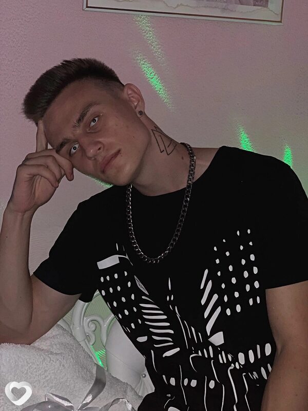 Андрей, 25, Москве — анкета №1739572