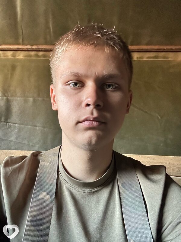 Дмитрий, 20, Курске — анкета №1739927
