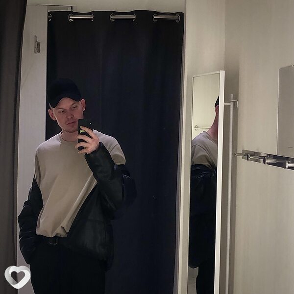 Максим, 23, Барнауле — анкета №1740554