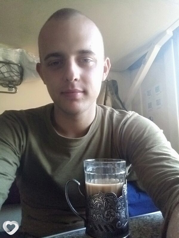 Виктор, 22, Лабинске — анкета №1740704