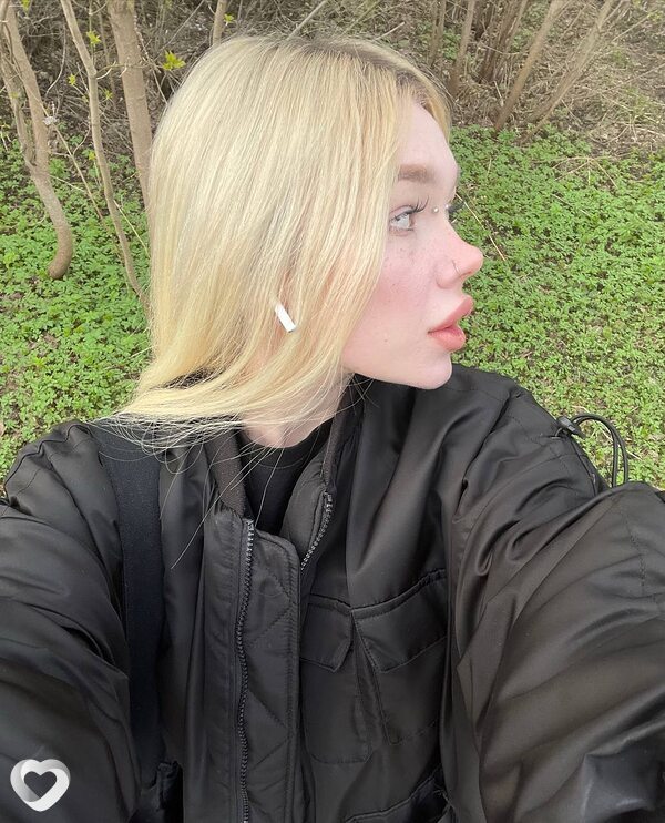 Ксения, 21, Донецке — анкета №1740819