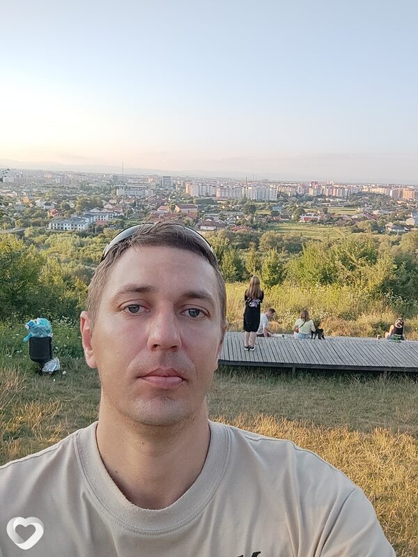 Павло, 40, Ивано-Франковске — анкета №1741001