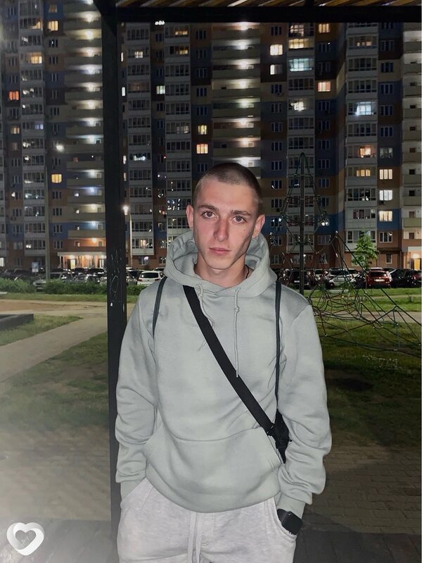 Никита, 22, Москве — анкета №1741358