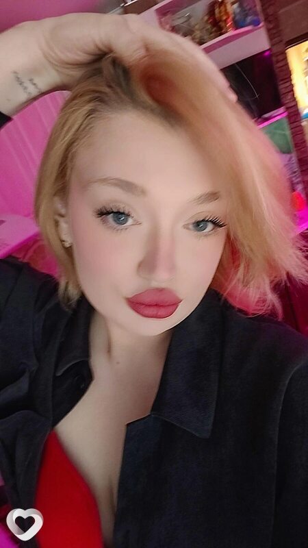 Кристина, 21, Челябинске — анкета №1741456