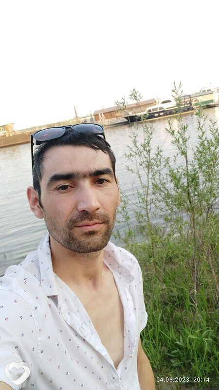 Ганиев, 32, Усть-Каменогорск — анкета №1742790