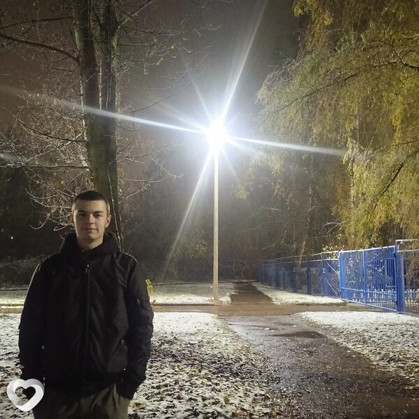 Артём, 23, Москве — анкета №1743286