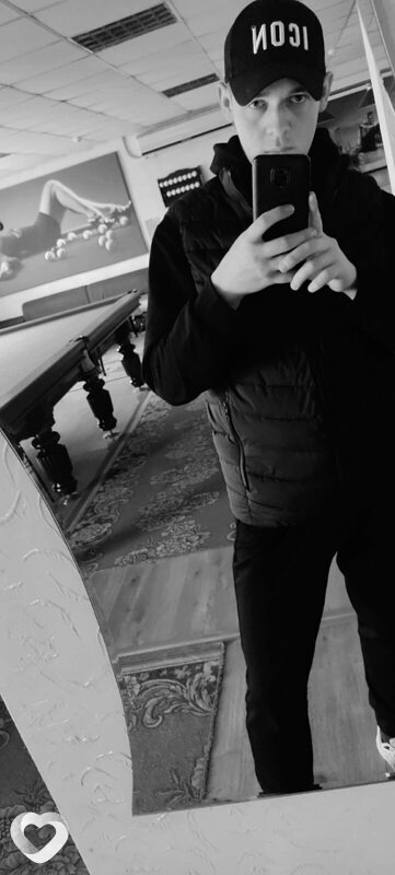 Александр, 26, Уссурийске — анкета №1743920