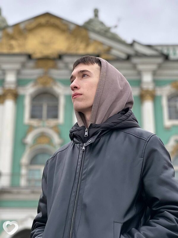 Максим, 29, Москве — анкета №1744113