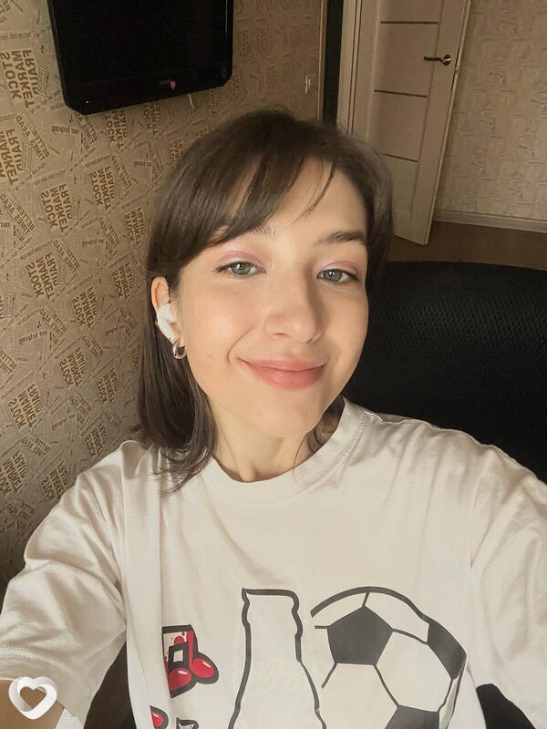 Арина, 26, Москве — анкета №1745099