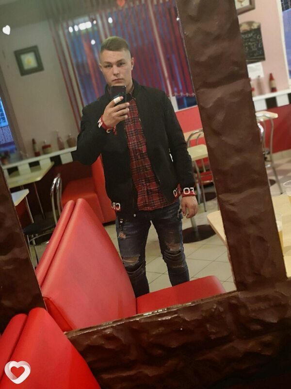 Динис, 28, Лиде — анкета №1745339