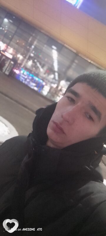 Даня, 22, Новотроицке — анкета №1745852