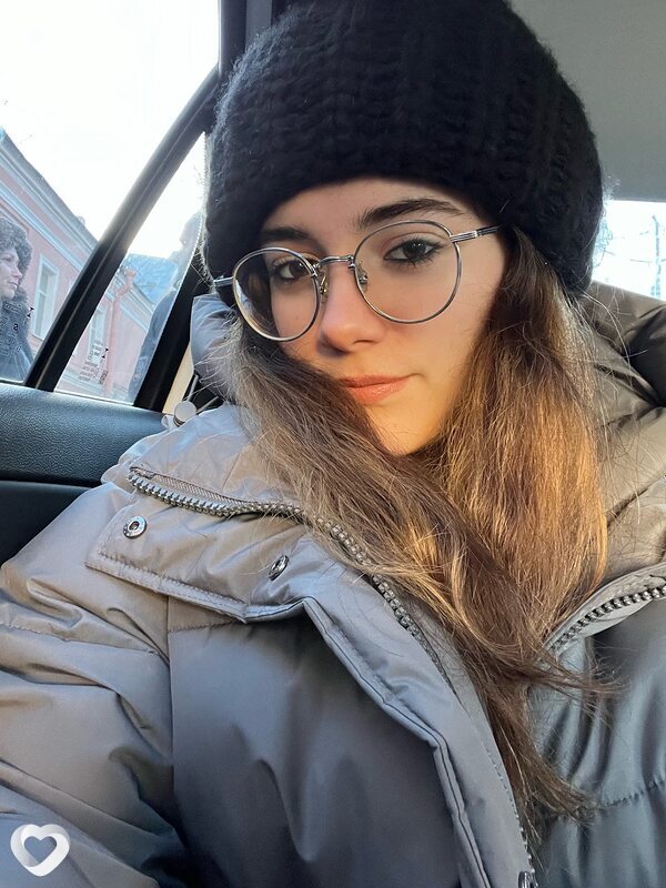 Лиза, 20, Сургуте — анкета №1746025