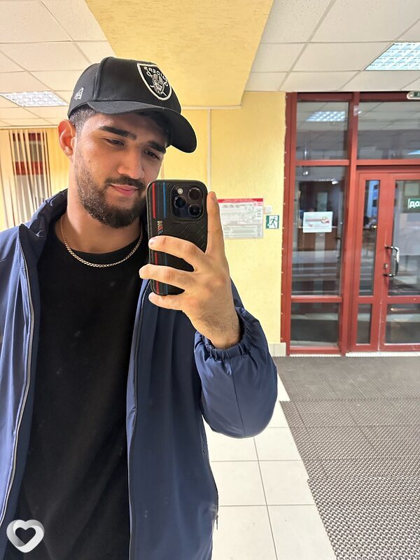 Алиш, 22, Минске — анкета №1746508