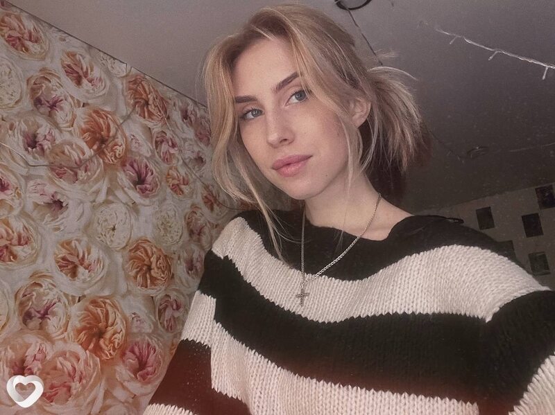 Ксю, 22, Москве — анкета №1747174