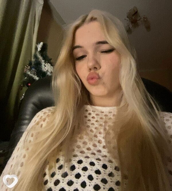 Алина, 20, Москве — анкета №1747752