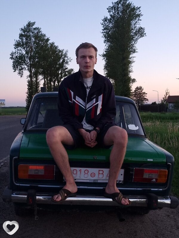 Сергей, 20, Витебске — анкета №1748219